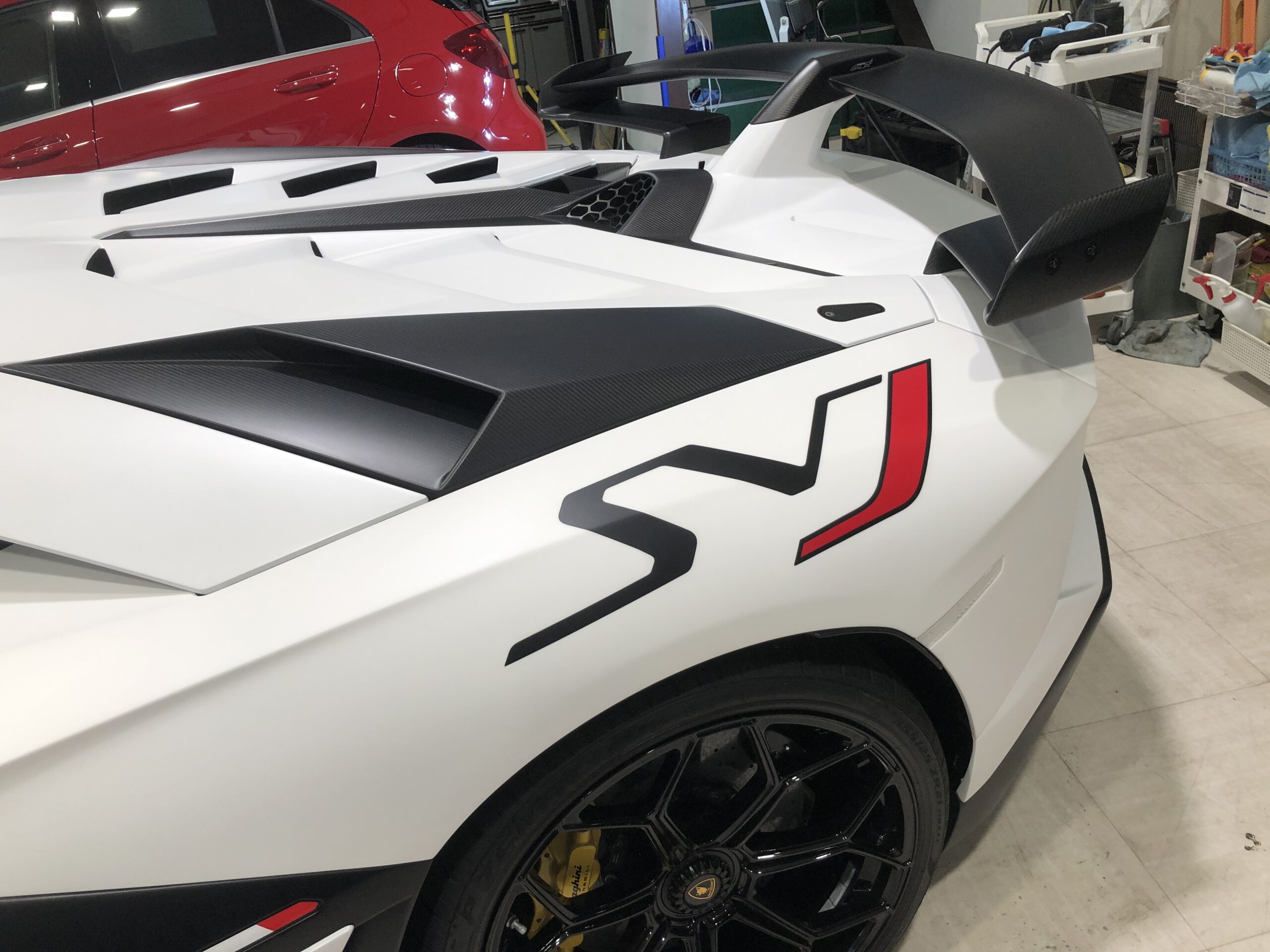 Lamborghini ランボルギーニ アヴェンタドールSVJ  フルコーティング施工 マット塗装コーティング